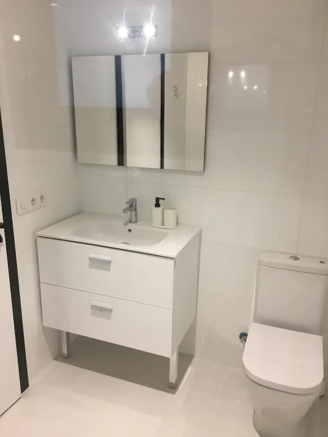 Loft De Diseno Con Balcon Apartment Figueres  0*, Figueres (Girona) Spain